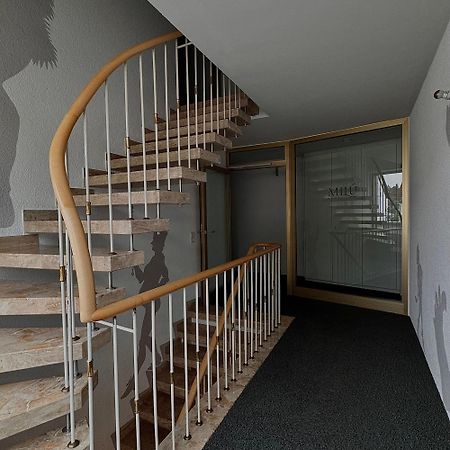 Hotel Milu لودفيغسبرغ المظهر الخارجي الصورة