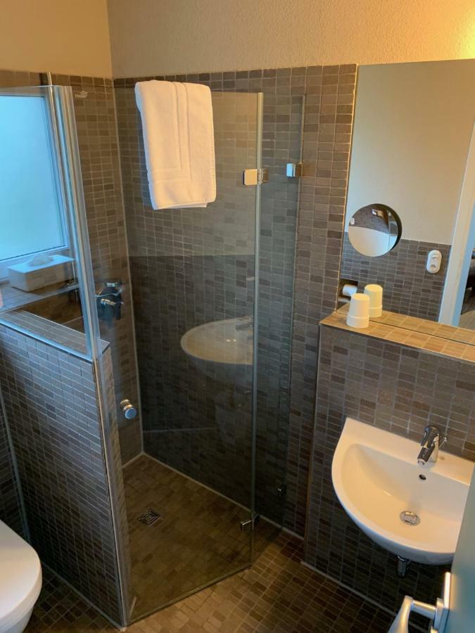 Hotel Milu لودفيغسبرغ المظهر الخارجي الصورة